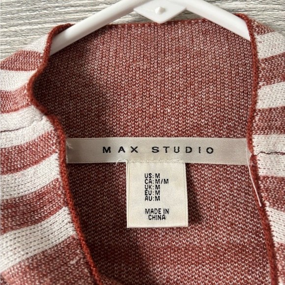 Max Studio Plaid Sweater - Picture 4 of 6